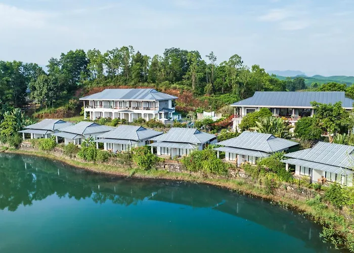Phong Nha Lake House Resort