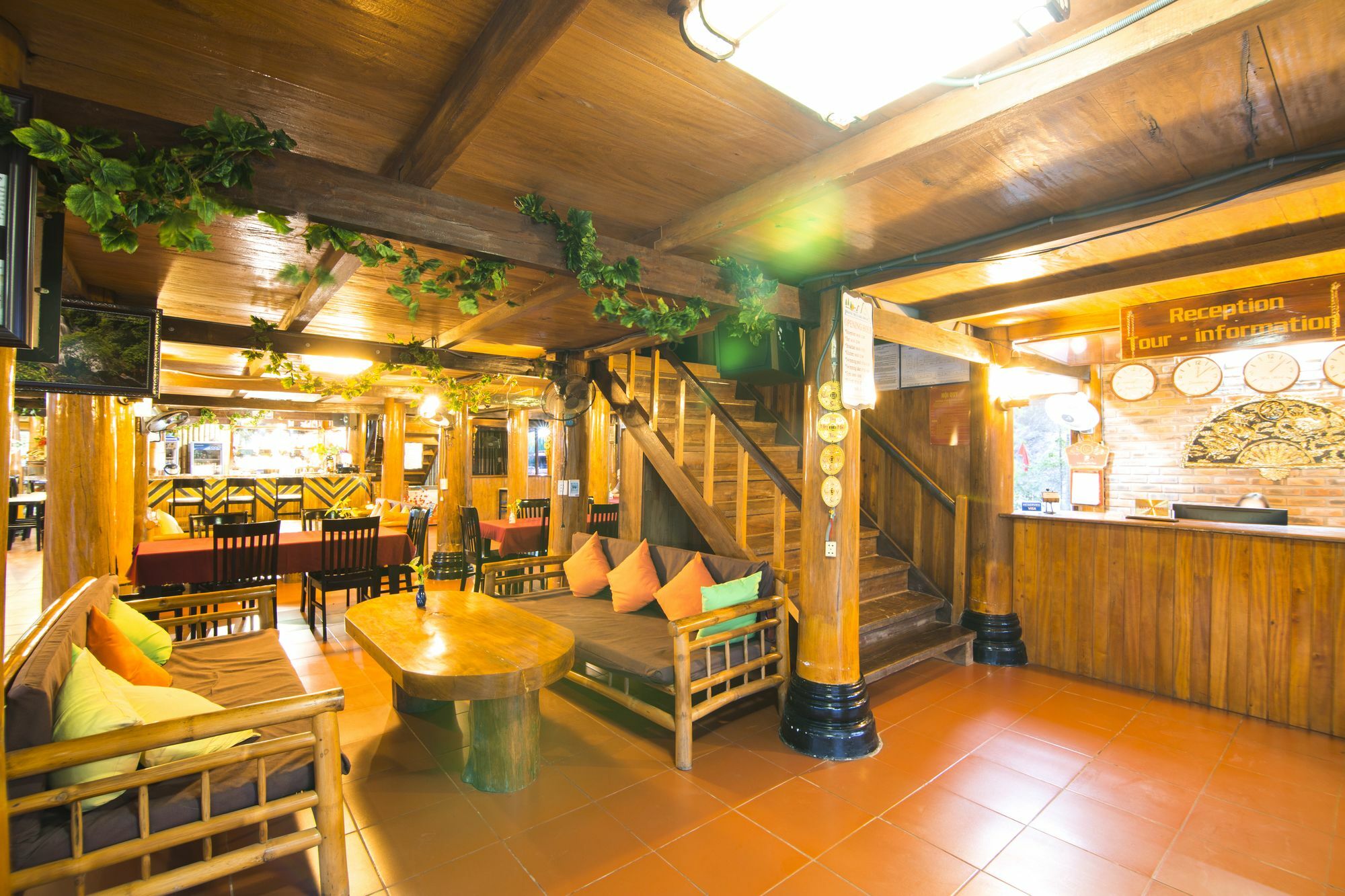 House Khu nghỉ mát Phong Nha